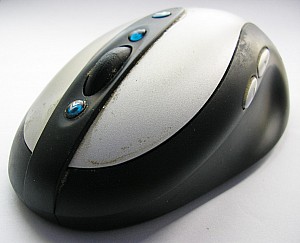 Logitech_MX700_01.jpg: 947x768, 133k (2011-05-09, 13:36)